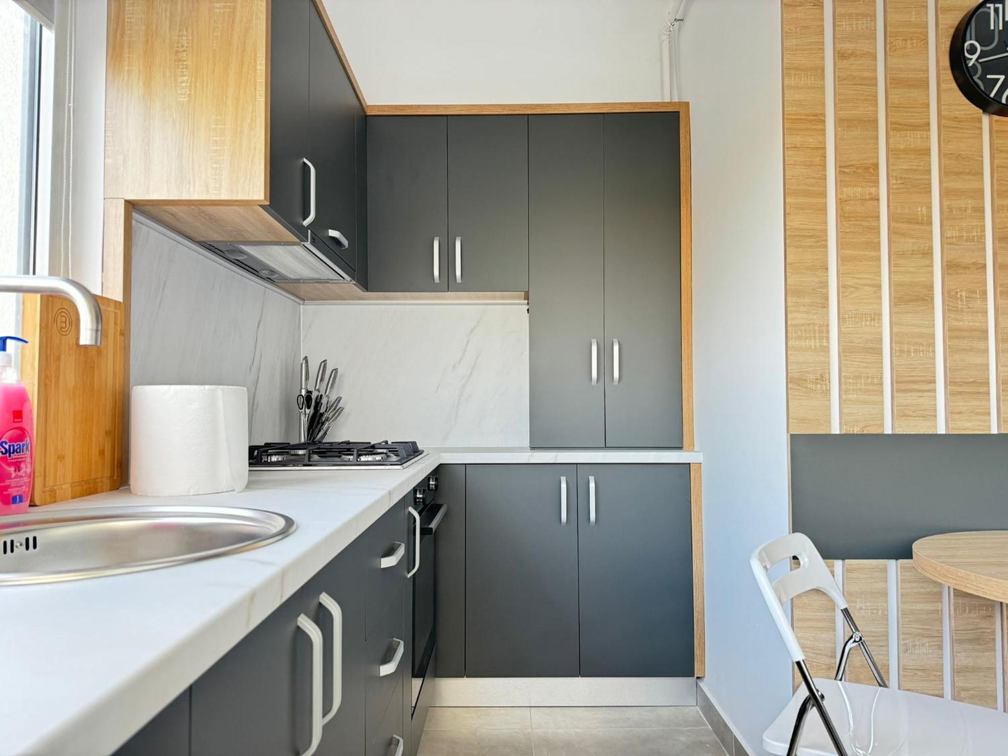 Luxury Glam Apartments Central Adress Bucuresti With Parking Bagian luar foto