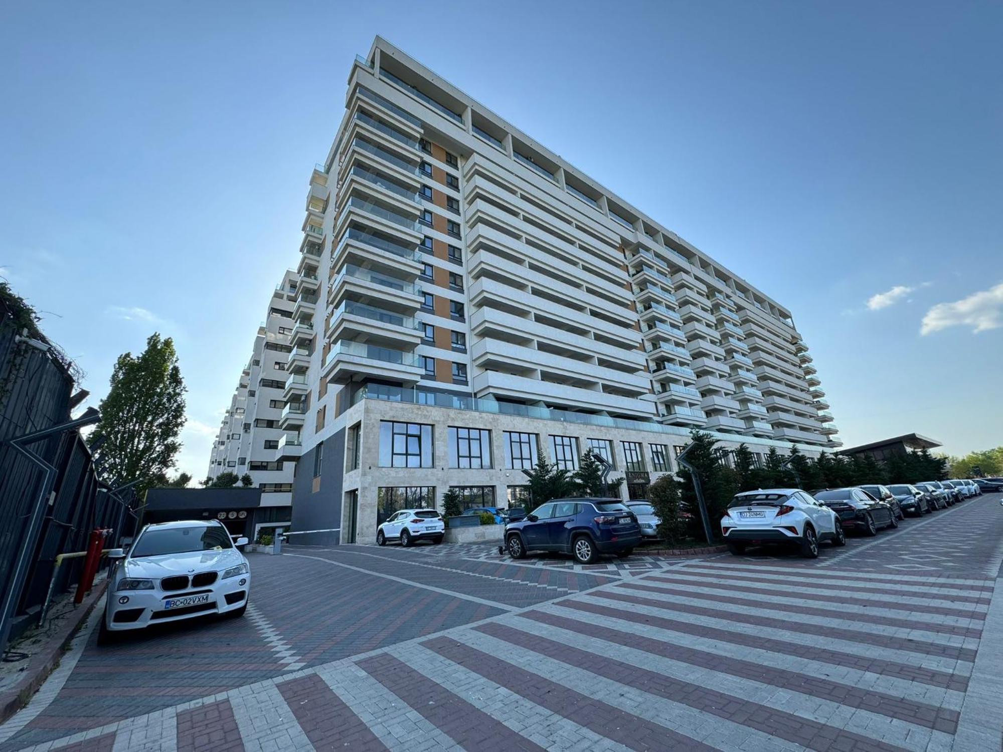 Luxury Glam Apartments Central Adress Bucuresti With Parking Bagian luar foto